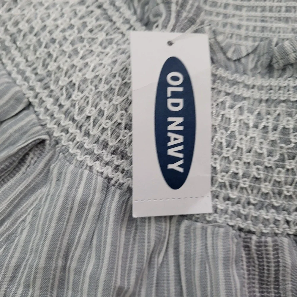 Old Navy Womens XS Gray White Striped Smocked Puff Sleeve‎ Peasant Top